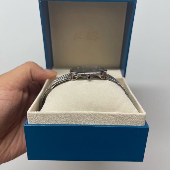 Louise-Silver/Blue (unisex) Watch - Picture 6 of 7